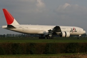 JA705J, Boeing 777-200ER, Japan Airlines