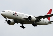 JA711J, Boeing 777-200ER, Japan Airlines