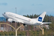 LN-BUD, Boeing 737-500, Scandinavian Airlines System (SAS)