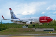 LN-DYC, Boeing 737-800, Norwegian Air Shuttle