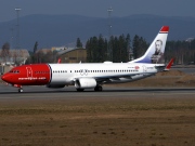 LN-DYO, Boeing 737-800, Norwegian Air Shuttle