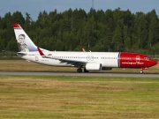 LN-DYQ, Boeing 737-800, Norwegian Air Shuttle