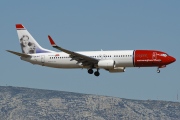 LN-DYT, Boeing 737-800, Norwegian Air Shuttle