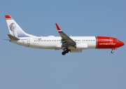 LN-DYW, Boeing 737-800, Norwegian Air Shuttle