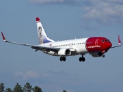 LN-DYZ, Boeing 737-800, Norwegian Air Shuttle