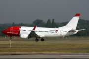 LN-KHC, Boeing 737-300, Norwegian Air Shuttle