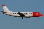 LN-KKD, Boeing 737-300, Norwegian Air Shuttle