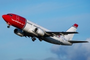 LN-KKH, Boeing 737-300, Norwegian Air Shuttle