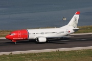 LN-KKM, Boeing 737-300, Norwegian Air Shuttle