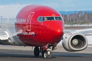 LN-KKN, Boeing 737-300, Norwegian Air Shuttle