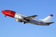 LN-KKV, Boeing 737-300, Norwegian Air Shuttle