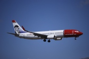 LN-NOM, Boeing 737-800, Norwegian Air Shuttle