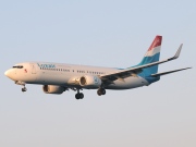 LX-LGT, Boeing 737-800, Luxair