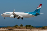 LX-LGU, Boeing 737-800, Luxair