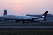 N156DL, Boeing 767-300ER, Delta Air Lines