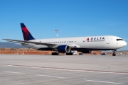 N1604R, Boeing 767-300ER, Delta Air Lines