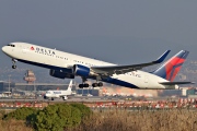 N1612T, Boeing 767-300ER, Delta Air Lines