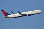 N174DN, Boeing 767-300ER, Delta Air Lines