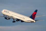 N174DN, Boeing 767-300ER, Delta Air Lines