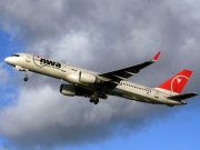 N537US, Boeing 757-200, Northwest Airlines