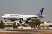 N77012, Boeing 777-200ER, Continental Airlines