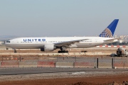 N78002, Boeing 777-200ER, United Airlines