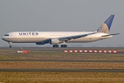 N78060, Boeing 767-400ER, United Airlines