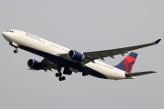 N805NW, Airbus A330-300, Delta Air Lines