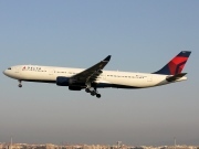 N806NW, Airbus A330-300, Delta Air Lines