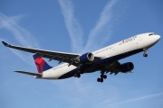 N814NW, Airbus A330-300, Delta Air Lines