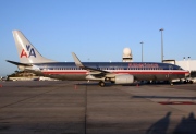 N826NN, Boeing 737-800, American Airlines