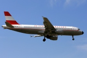 OE-LBP, Airbus A320-200, Austrian