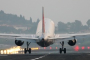 OE-LEE, Airbus A320-200, Niki