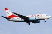 OE-LNM, Boeing 737-600, Austrian