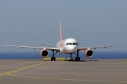 OH-AFJ, Boeing 757-200, easyJet