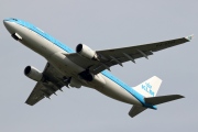 PH-AOH, Airbus A330-200, KLM Royal Dutch Airlines