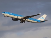 PH-AOL, Airbus A330-200, KLM Royal Dutch Airlines