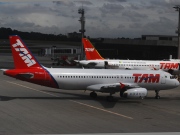 PR-MAV, Airbus A320-200, TAM Linhas Aereas