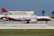 RA-64046, Tupolev Tu-204-100, Red Wings Airlines