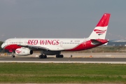 RA-64046, Tupolev Tu-204-100, Red Wings Airlines