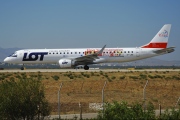 SP-LNB, Embraer ERJ 190-200LR (Embraer 195), LOT Polish Airlines