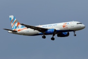 TC-IZL, Airbus A320-200, IZair