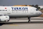 TC-JRI, Airbus A321-200, Turkish Airlines