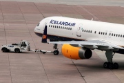 TF-LLX, Boeing 757-200, Icelandair