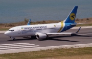 UR-GAQ, Boeing 737-300, Ukraine International Airlines