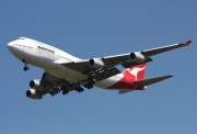 VH-OJQ, Boeing 747-400, Qantas