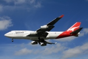 VH-OJU, Boeing 747-400, Qantas