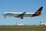 VH-ZXE, Boeing 767-300ER, Qantas