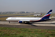 VP-BAV, Boeing 767-300ER, Aeroflot