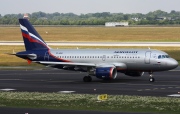 VP-BUK, Airbus A319-100, Aeroflot